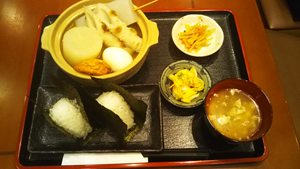フォーク酒BAR てふてふ 唐揚定食